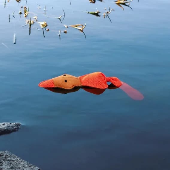 Trixie Piszcząca pływająca kaczka z poliesteru 50 cm