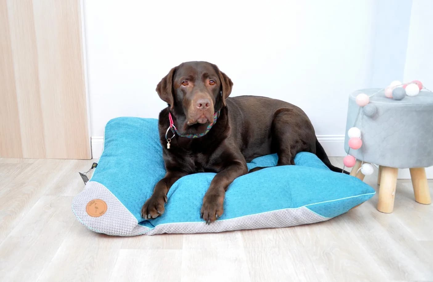 Lauren Design Posłanie pikowane dla psa i kota Frida – szary, 80 × 100