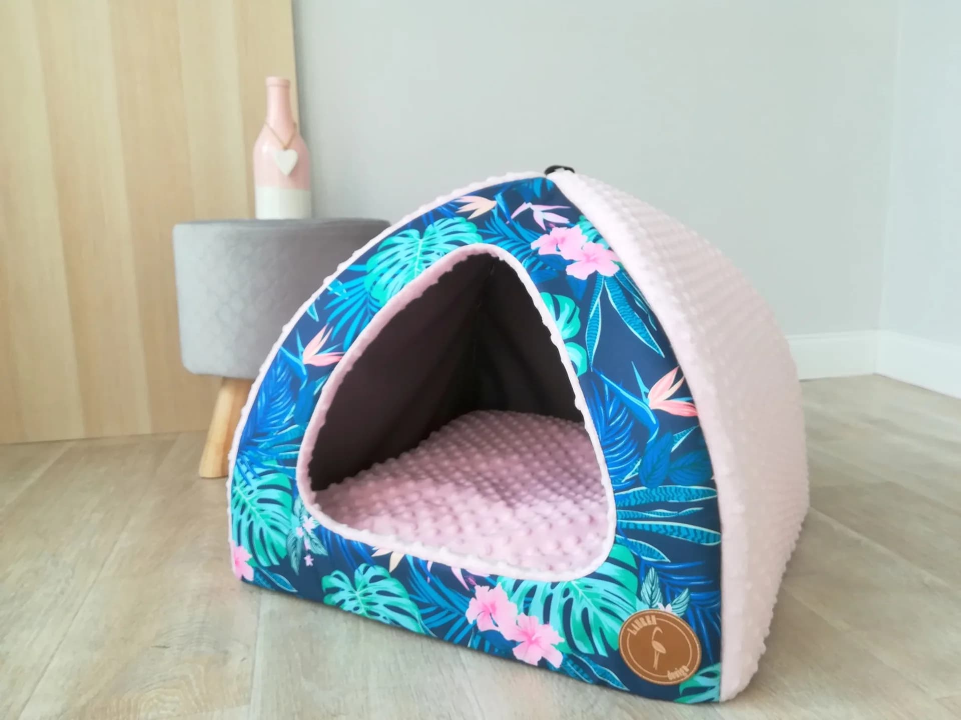 Lauren Design Budka dla psa i kota Bella Tropic i wymiary Tropic + róż minky/50 x 50 cm